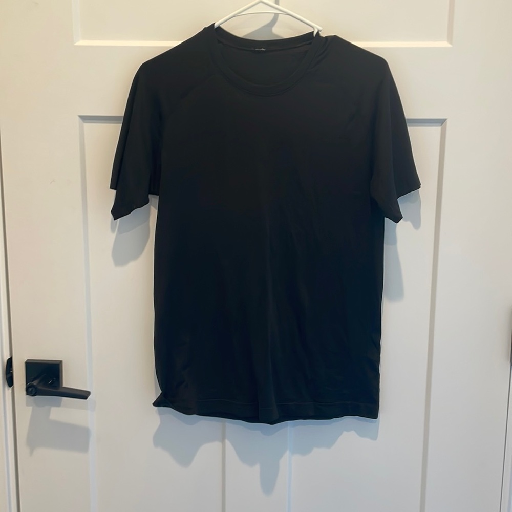Lululemon mens shirt